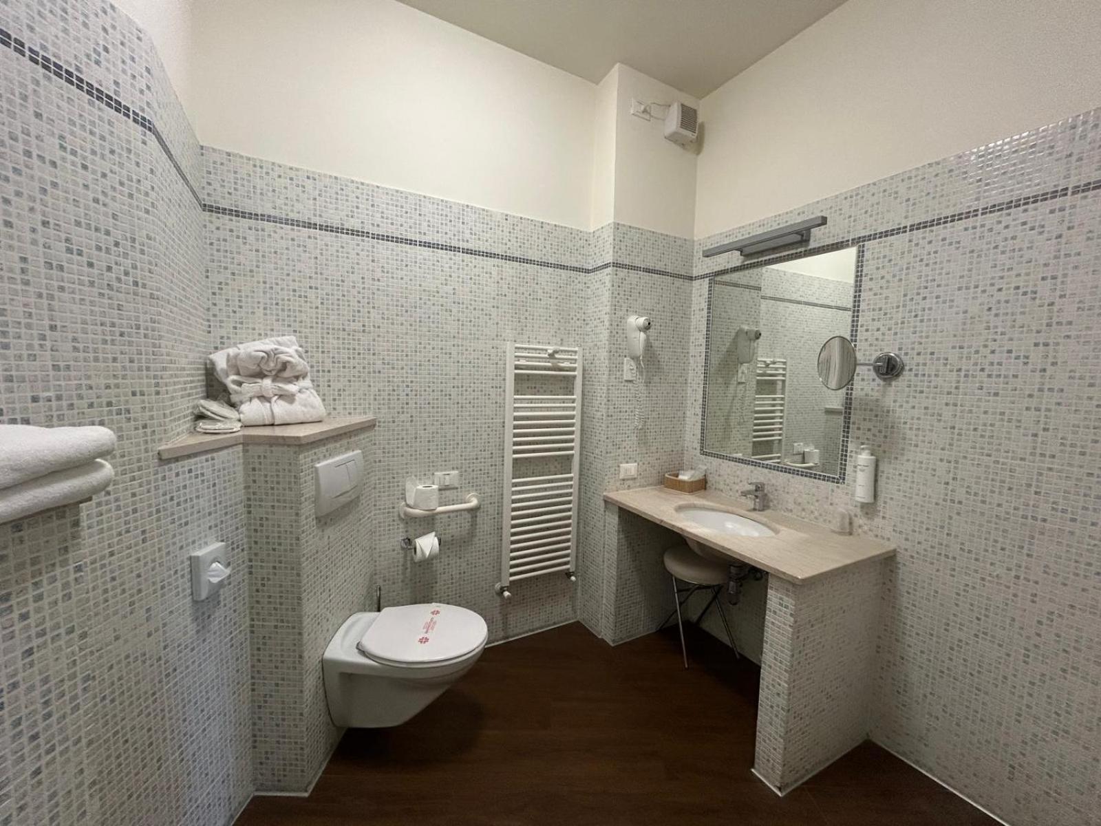 Best Western Cesena Hotel Екстериор снимка