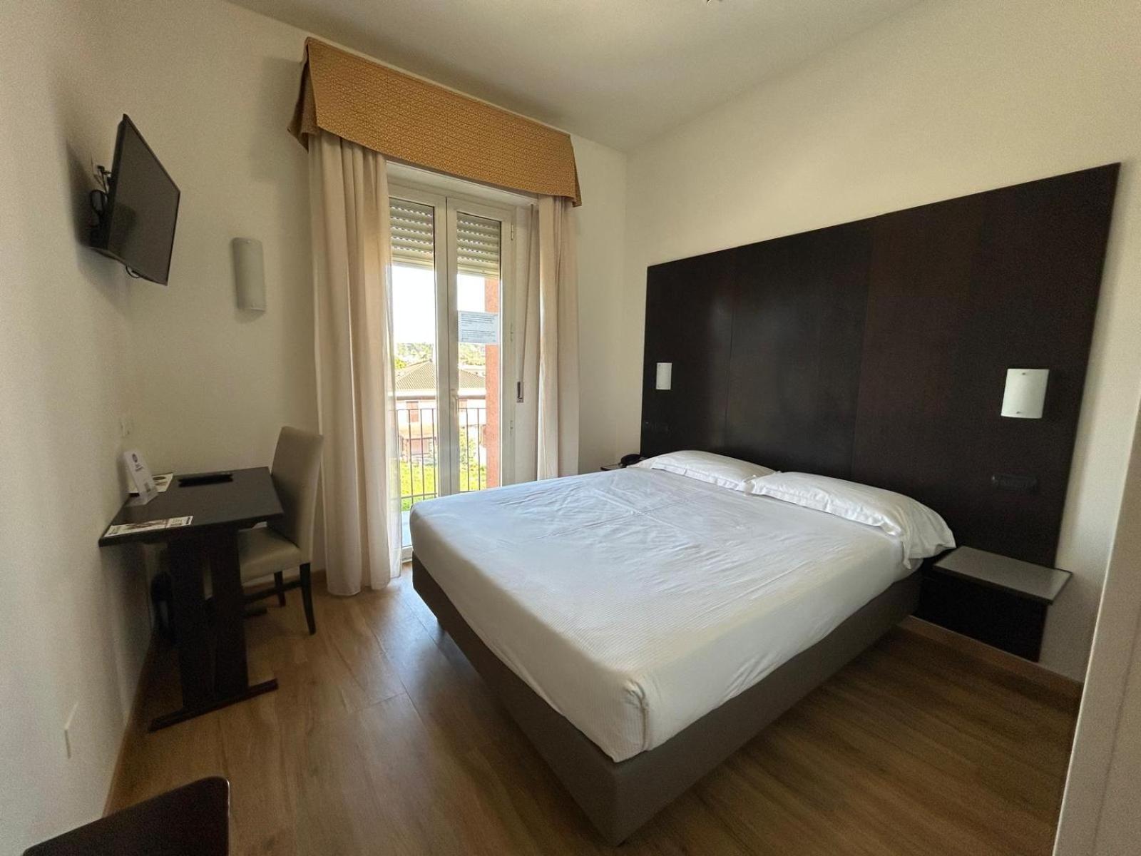 Best Western Cesena Hotel Екстериор снимка